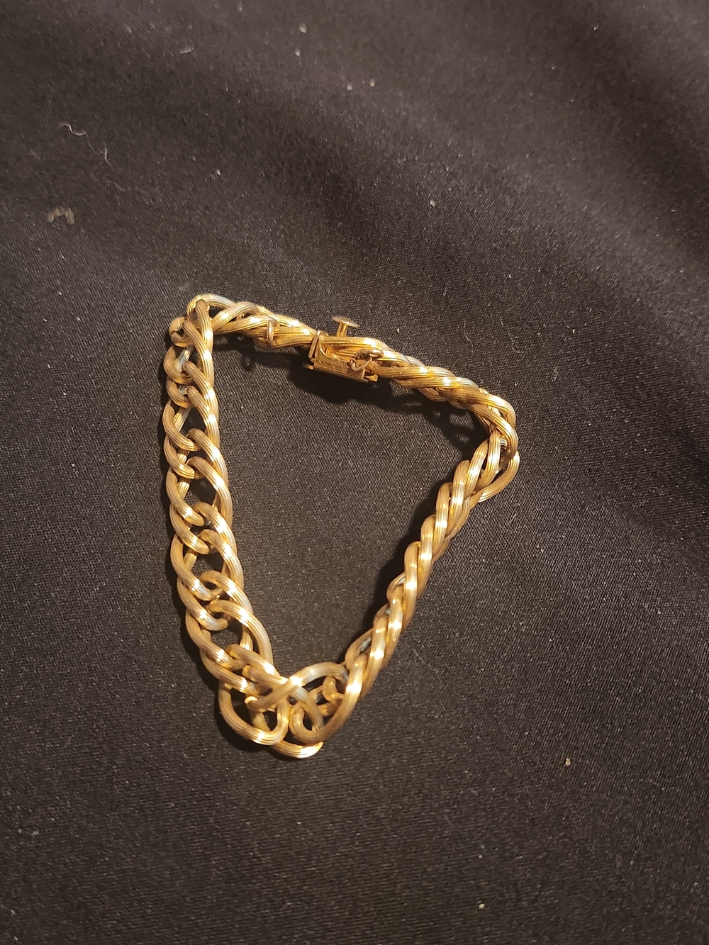 ​Vintage 12k Gold Link Bracelet – Classic Statement Piece